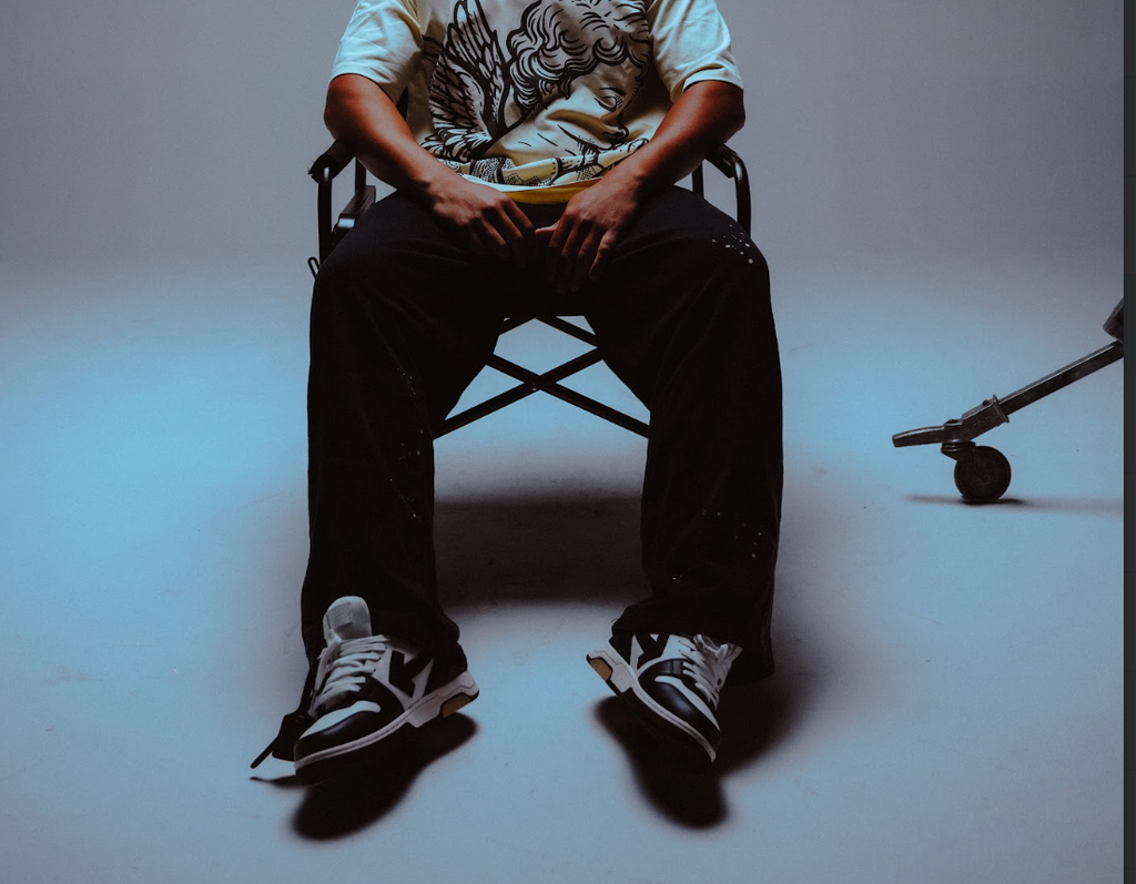 LURK SWEATPANT WASH RHINESTONE